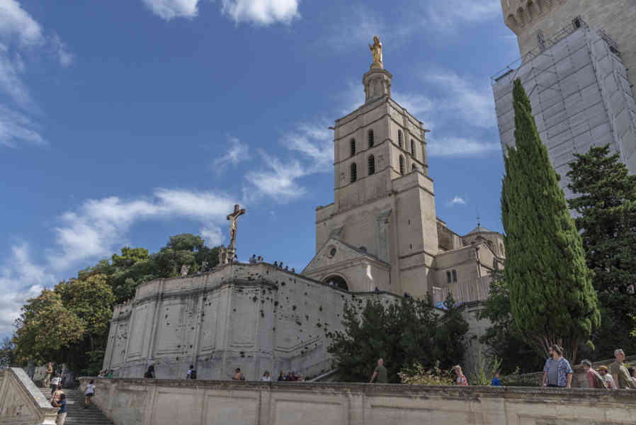 Francia - Avignon 047 - basílica Metropolitana Notre-Dame des Doms.jpg